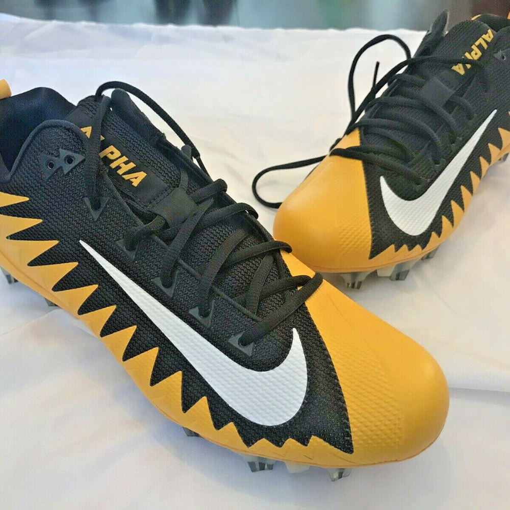 SOLD - Nike Alpha Menace Football Cleats Size 13.5